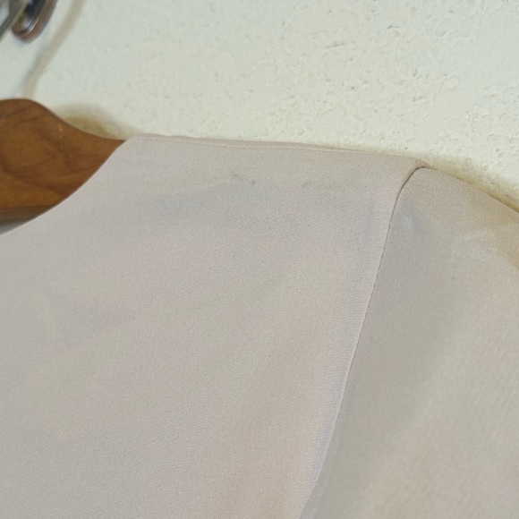 Halston Heritage Kittie Kyle Crew Dress With Ruffles in Stone NWT Size 4 - Picture 6 of 9